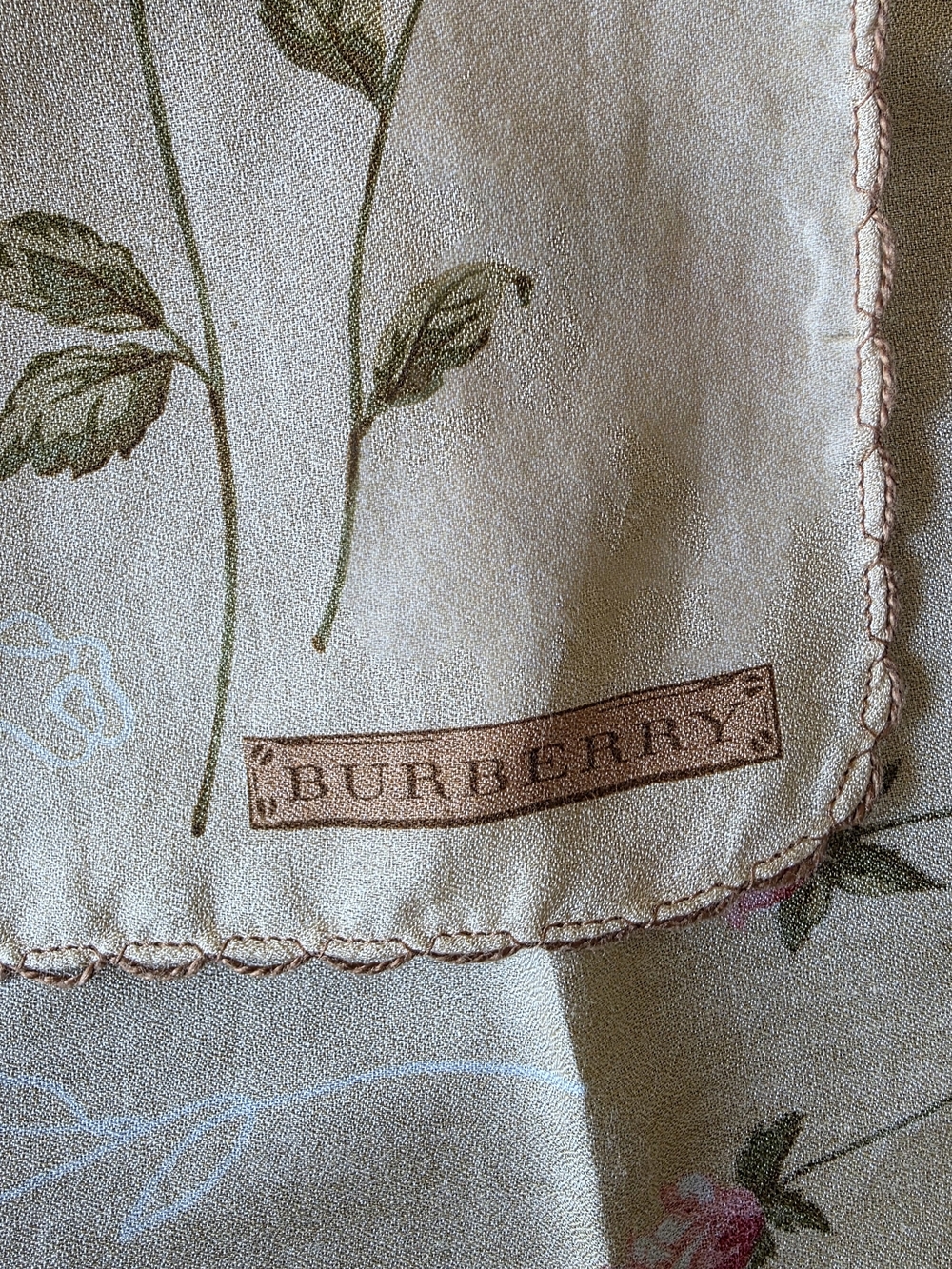 Vintage Burberry Rose Floral Neck Scarf Cotton Head Scarf 22x22 Cottagecore - Picture 5 of 8